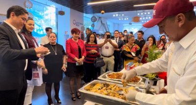 Bacalar con su gastronomía y bellezas naturales se presenta con éxito en Punto México