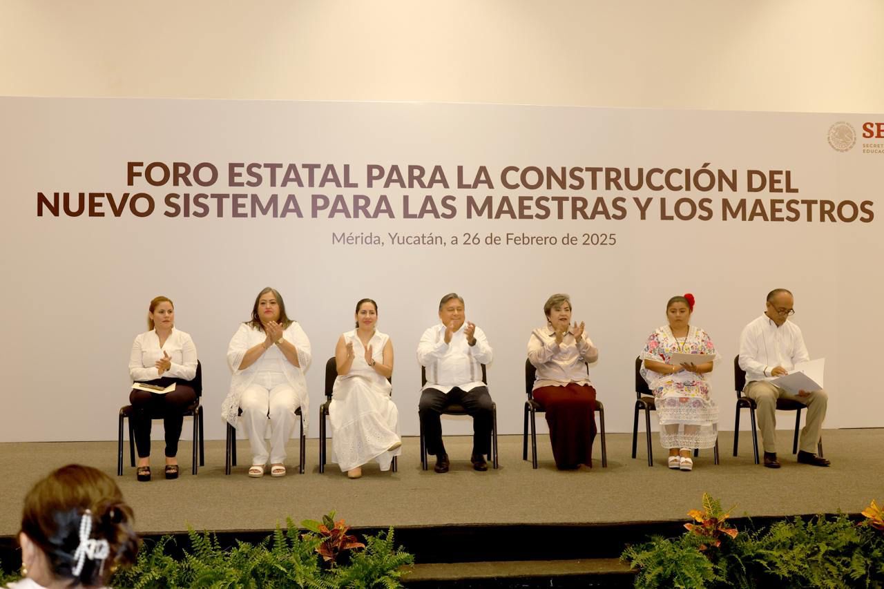 Escuchan propuestas de maestros en favor de la mejora educativa de Yucatán