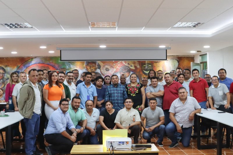 Imparte IQM conferencia sobre masculinidades igualitarias a personal de los Servicios Educativos de Quintana Roo