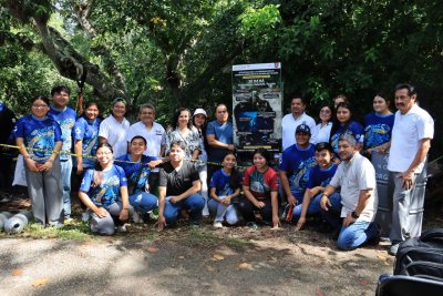 Niñas, niños y jóvenes participan en jornada ecológica en el cenote Xi’ Im Há
