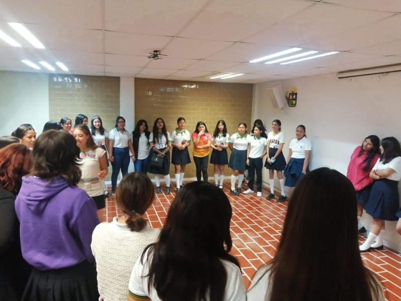 Participa SECOES en jornada de empoderamiento y derechos humanos de las mujeres