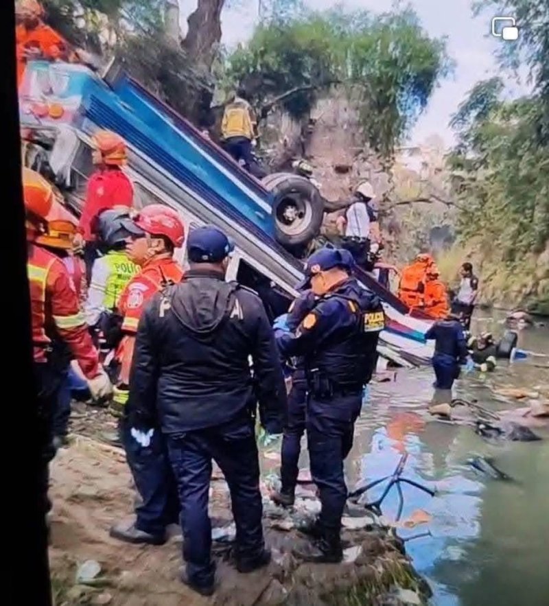 Tragedia en el Puente Belice: 45 muertos tras caída de bus extraurbano