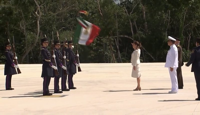 Transmisión en vivo de la conmemoración del 110 aniversario de l fuerza aérea Mexicana