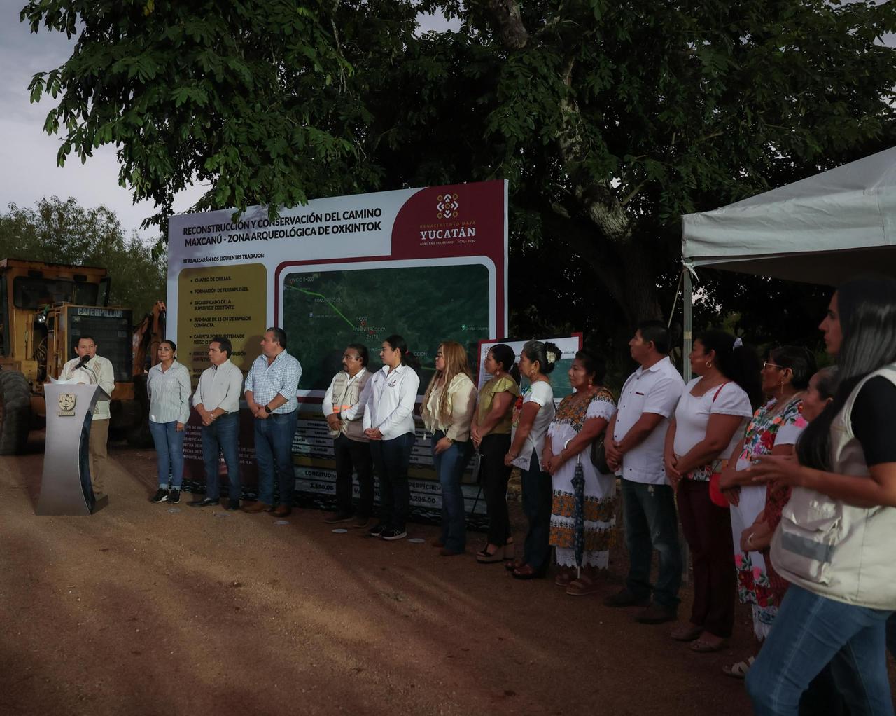 Yucatán moderniza acceso a la zona arqueológica de Oxkintok