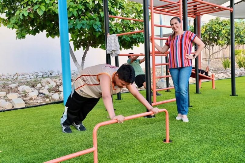 Atenea Gómez Ricalde entrega primera etapa del Parque Las Iguanas para las familias isleñas