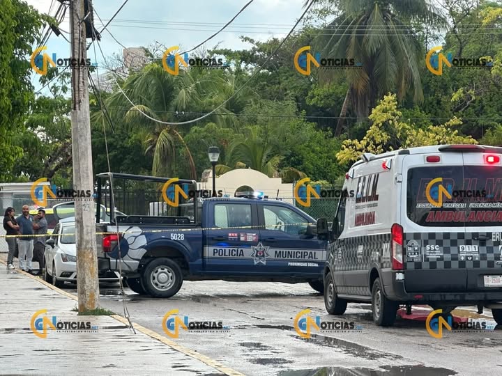 Cancún.- La tarde de este sábado se registró una intensa movilización policial tras el reporte al