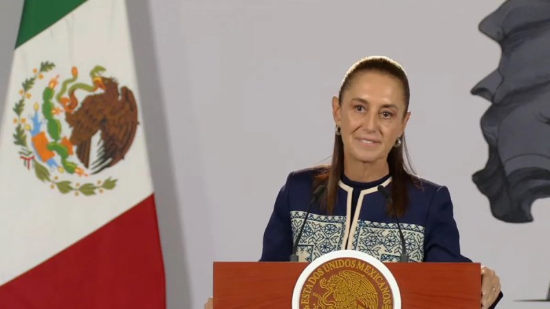 Claudia Sheinbaum reaccionó con risas a los señalamientos de Anabel Hernández sobre su salud y los