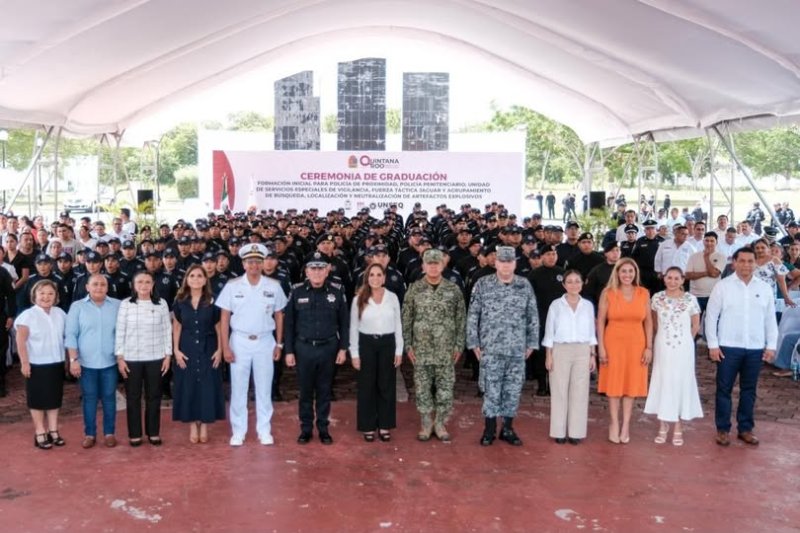 Encabeza Mara Lezama graduación de 244 nuevos Policías y la creación del primer agrupamiento contra