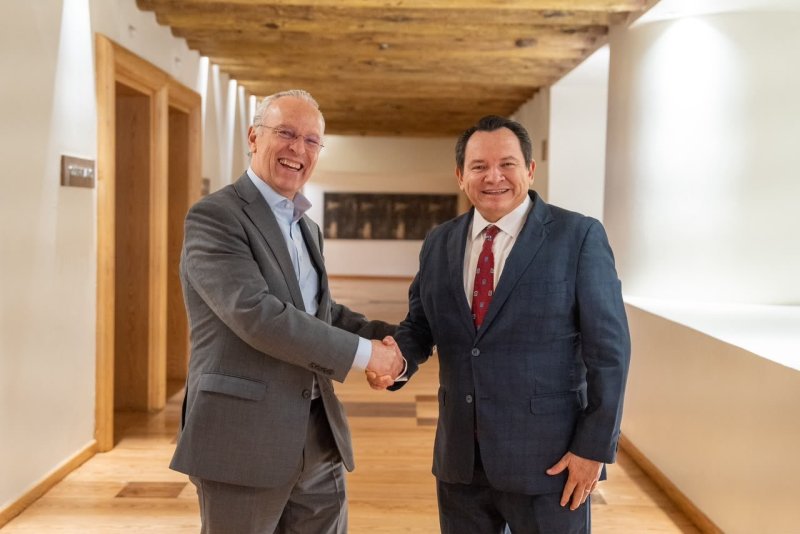 Gobernador Díaz Mena presenta proyectos del Renacimiento Maya para atraer inversión a Yucatán