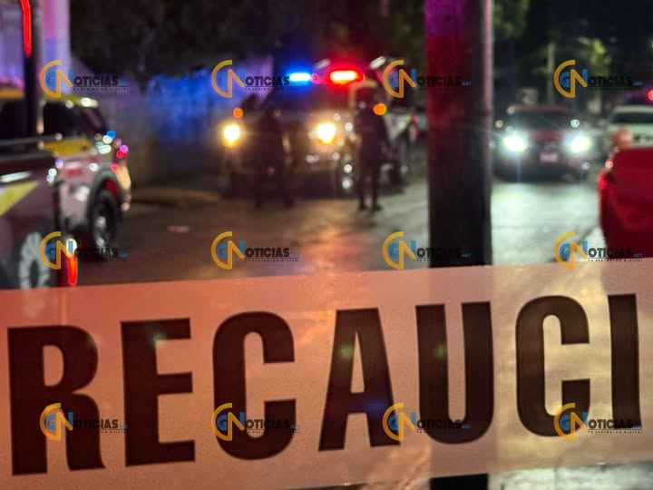 Operativo policial despeja antiguo hospital en Cancún