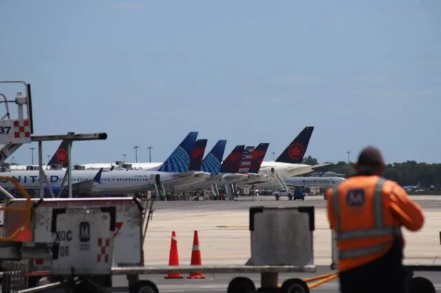 Cancún ya con menos vuelos que Dominicana desde Colombia