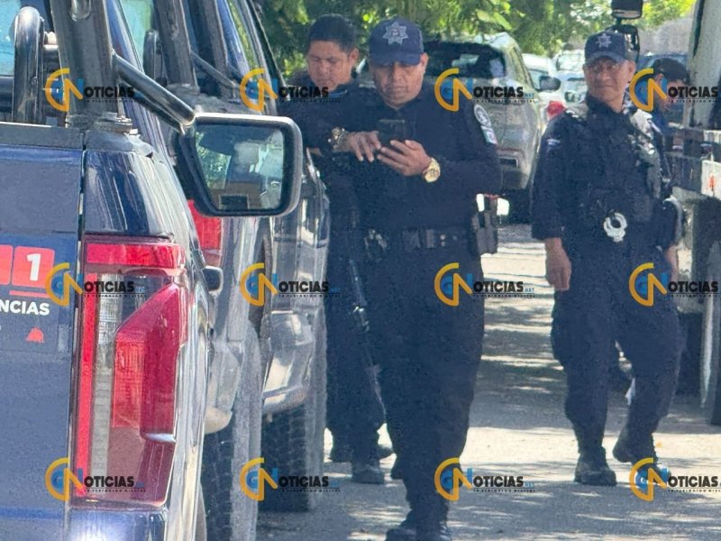 Detienen a conductor y aseguran vehículo sospechoso en Cancún
