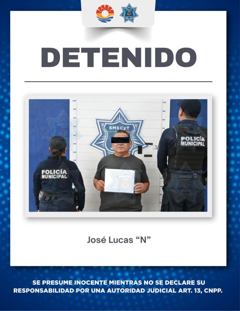 Policía Cancún recupera camioneta Toyota Avanza robada